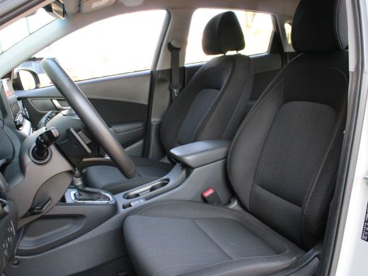 Hyundai Kona 1.6 GDI HEV Fashion | Head-Up Display | 18" LMV | Full-LED | | Achteruitrijcamera | Apple Carplay... ActivLease financial lease