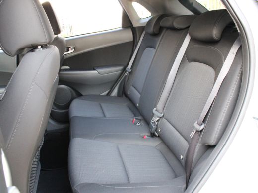 Hyundai Kona 1.6 GDI HEV Fashion | Head-Up Display | 18" LMV | Full-LED | | Achteruitrijcamera | Apple Carplay... ActivLease financial lease