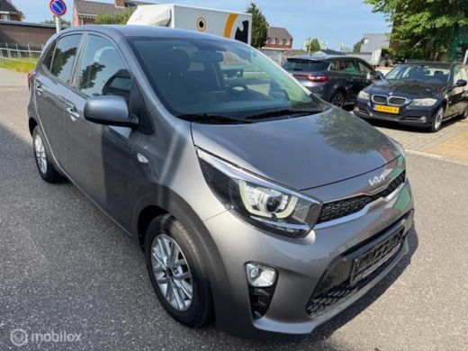 Kia Picanto 1.0 67pk Automaat Stoel en Stuur verwarming , Navigatie / Apple carplay / Android auto , Achterui... ActivLease financial lease