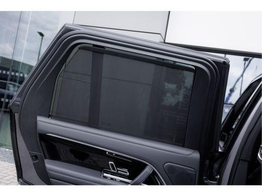 Land Rover Range Rover P460e HSE | 23 Inch | El. Trekhaak | Pano | Softclose | Head-Up | Shadow Pack ActivLease financial lease