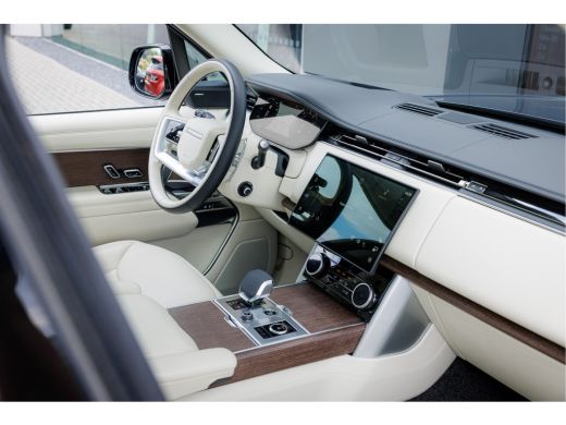 Land Rover Range Rover P510e HSE PHEV | SV Lak | Hot Climate | Pano | Treeplanken | Voorstoelen 24-voudig+massage | El T... ActivLease financial lease