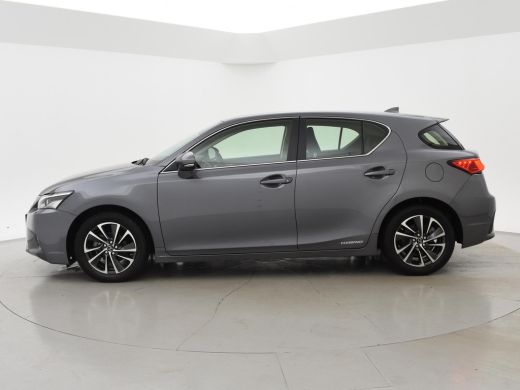 Lexus CT 200h BUSINESS LINE + CAMERA / NAVIGATIE / LED / DEALER ONDERHOUDEN BTW ActivLease financial lease