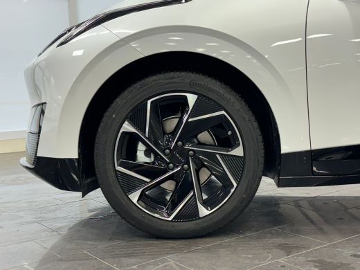 Lynk & Co 02 More 66 kWh | 22 kW lader | Afwijkende dakkleur | Audio installatie high end ActivLease financial lease