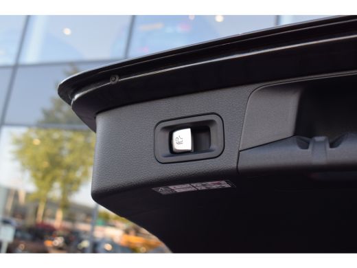 Mercedes-Benz C-Klasse Estate 300 e Business Solution AMG Limited | AMG | Trekhaak | Half Leer | Stoelverw. | Virtual ActivLease financial lease