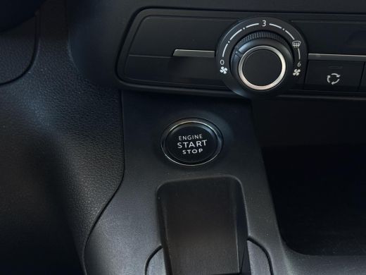 Opel Combo 1.5D L2H1 Innovation Navi | Camera | Airco ActivLease financial lease