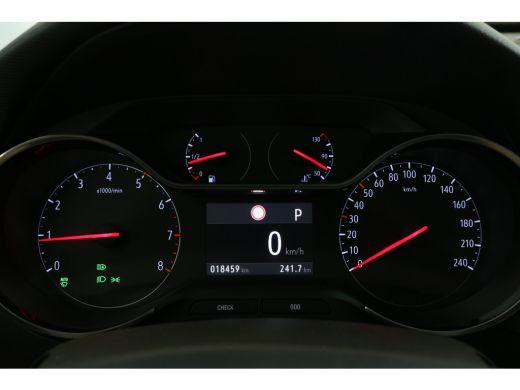 Opel Crossland 1.2 Turbo Elegance 130 | Navi | Clima | Camera | Stoelverwarming | Stuurverwarming | Parkeersenso... ActivLease financial lease