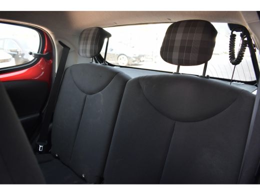 Peugeot 108 1.0 e-VTi Active | 5 Deuren | Airco | Bluetooth | Elektrische Ramen ActivLease financial lease