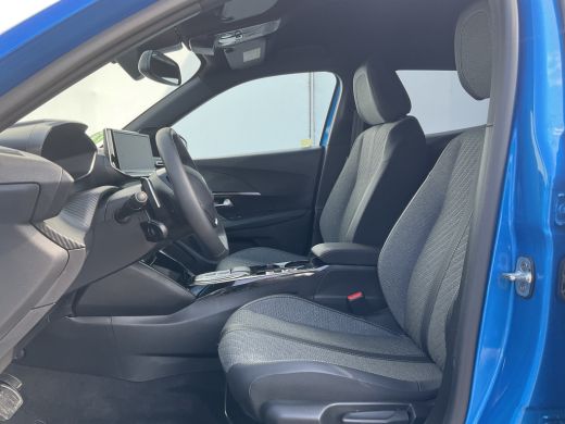 Peugeot 2008 1.2 PureTech 130 Allure Automaat 360cam Carplay Nav/Cruise Blue Lagoon ActivLease financial lease