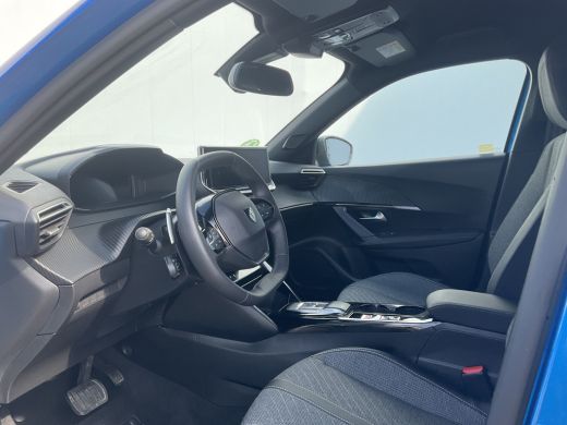 Peugeot 2008 1.2 PureTech 130 Allure Automaat 360cam Carplay Nav/Cruise Blue Lagoon ActivLease financial lease