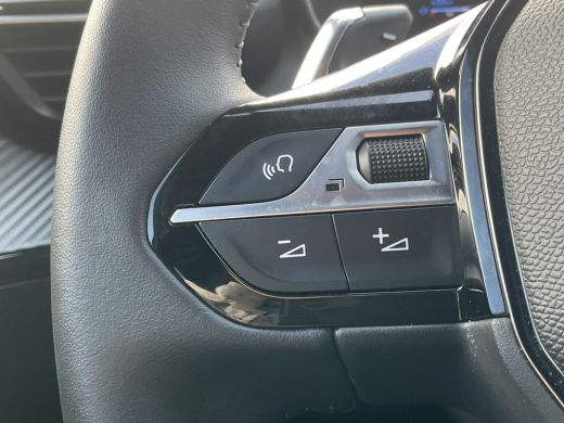 Peugeot 2008 1.2 PureTech 130 Allure Automaat 360cam Carplay Nav/Cruise Blue Lagoon ActivLease financial lease