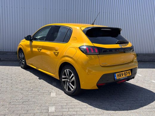 Peugeot 208 1.2 PureTech Allure Pack 100PK | Navigatie | Camera | Parkeersensoren | Apple Carplay / Android A... ActivLease financial lease