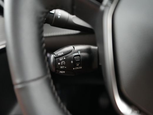Peugeot 208 1.2 PureTech Allure Pack | Airco | Alarm klasse 1(startblokkering) | Apple Carplay/Android Auto|t... ActivLease financial lease