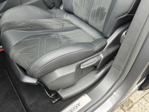 Peugeot 3008 1.2 PureTech GT Pack Business | Achteruitrijcamera | Apple Carplay/Android Auto|telefoonintegrati... ActivLease financial lease