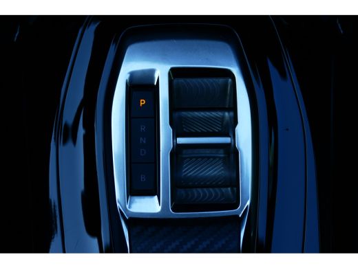 Peugeot e-2008 EV 136PK 50KWH ACTIVE PACK AUTOMAAT / NAVI / LED / PDC / 16" LMV / BLUETOOTH / CRUISECONTROL / 1E... ActivLease financial lease