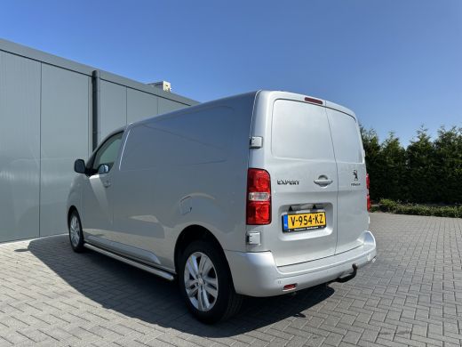 Peugeot Expert 2.0 HDI 123 PK / L2H1 / 1e EIG. / 82.553 KM / TREKHAAK / AIRCO / CRUISE / NAVI ActivLease financial lease