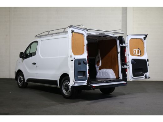Renault Trafic 2.0 dCi 145pk L1 H1 Airco Navigatie Imperiaal ActivLease financial lease