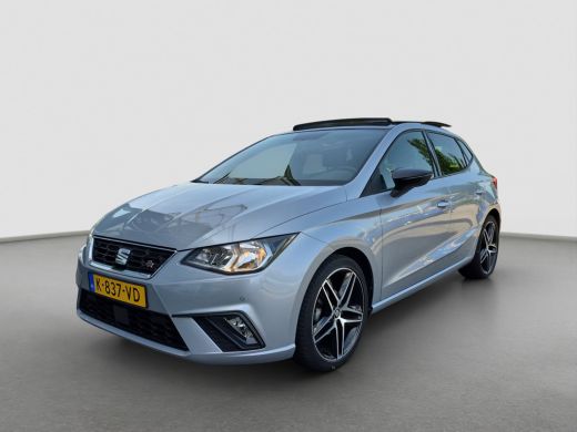 Seat Ibiza 1.0 TSI FR Business Intense | Panoramadak | Achteruitrijcamera | Airco (automatisch) | Apple Carp... Seat Ibiza 1.0 TSI FR Business Intense | Panoramadak | Achteruitrijcamera | Airco (automatisch) | Apple Carp...
