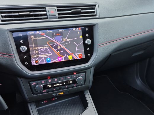 Seat Ibiza 1.0 TSI FR Business Intense | Panoramadak | Achteruitrijcamera | Airco (automatisch) | Apple Carp... ActivLease financial lease