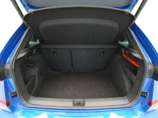 Skoda Kamiq 1.0 TSI 115pk DSG Monte Carlo Camera Navi via App Virtual Cockpit Pdc LM velgen 136 ActivLease financial lease