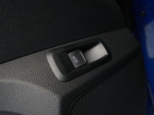 Skoda Kamiq 1.0 TSI 115pk DSG Monte Carlo Camera Navi via App Virtual Cockpit Pdc LM velgen 136 ActivLease financial lease
