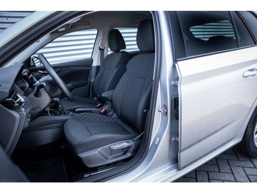 Skoda Kamiq 1.0 TSI Ambition ActivLease financial lease