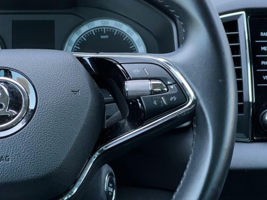 Skoda Karoq 1.0 TSI 110 pk Business Edition | Apple Carplay/Android Auto|telefoonintegratie premium | Buitens... ActivLease financial lease