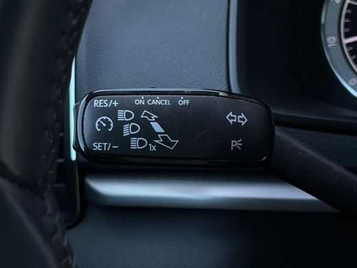 Skoda Karoq 1.0 TSI 110 pk Business Edition | Apple Carplay/Android Auto|telefoonintegratie premium | Buitens... ActivLease financial lease