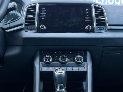 Skoda Karoq 1.0 TSI 110 pk Business Edition | Apple Carplay/Android Auto|telefoonintegratie premium | Buitens... ActivLease financial lease