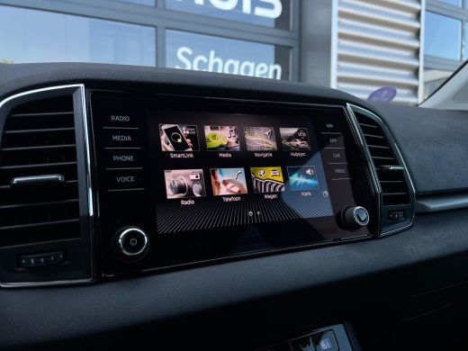 Skoda Karoq 1.0 TSI 110 pk Business Edition | Apple Carplay/Android Auto|telefoonintegratie premium | Buitens... ActivLease financial lease