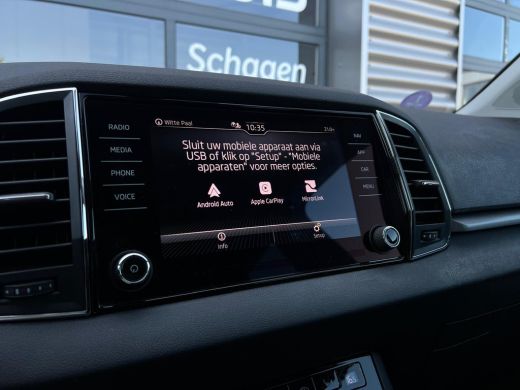 Skoda Karoq 1.0 TSI 110 pk Business Edition | Apple Carplay/Android Auto|telefoonintegratie premium | Buitens... ActivLease financial lease