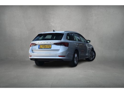 Skoda Octavia Combi 1.0 TSI Business Edition | Apple CarPlay | Virtual | Cruise | Climate ActivLease financial lease