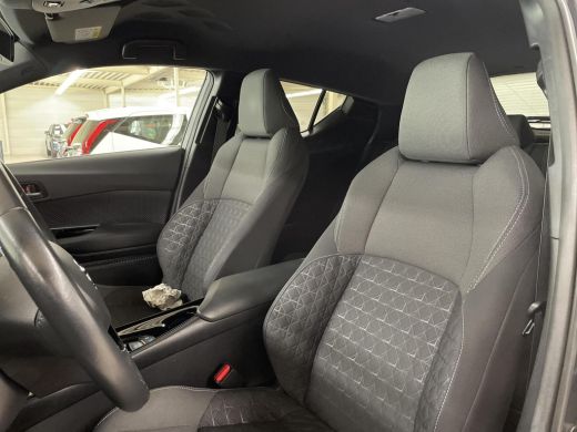 Toyota C-HR 1.8 Hybrid Style ActivLease financial lease