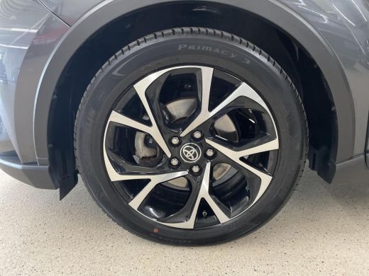 Toyota C-HR 1.8 Hybrid Style ActivLease financial lease