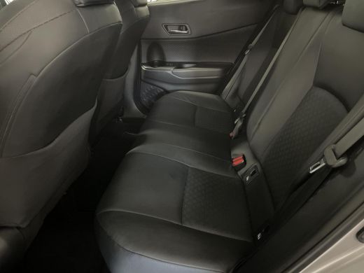 Toyota C-HR 1.8 Hybrid Style Luxury ActivLease financial lease