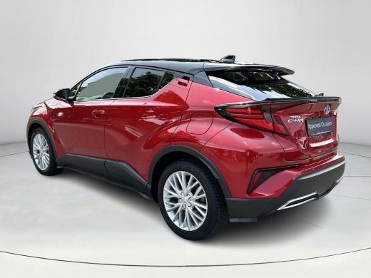 Toyota C-HR 2.0 Hybrid Bi-Tone ActivLease financial lease