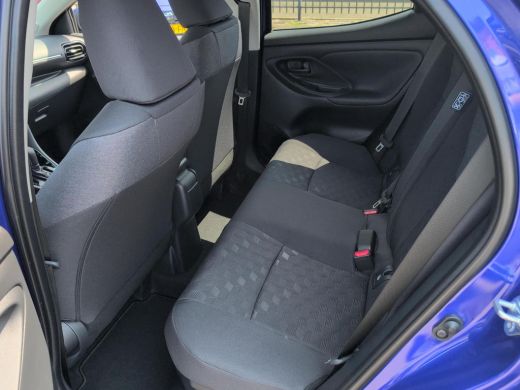 Toyota Yaris 1.5 Hybrid 115 Dynamic | Android Auto | Apple Carplay | NIEUWE AUTO ActivLease financial lease