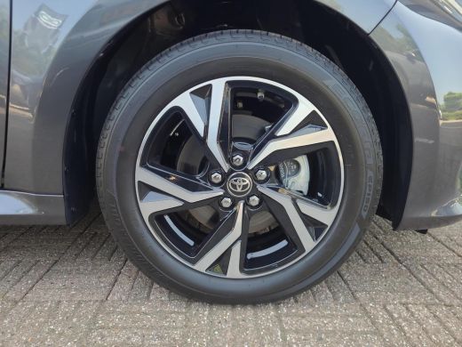 Toyota Yaris 1.5 Hybrid 115 Dynamic Comfort Pack | Parkeersensoren | Blindspot | Apple CarPlay | Rijklaarprijs... ActivLease financial lease