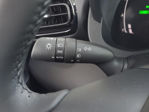 Toyota Yaris 1.5 Hybrid 115 Dynamic Comfort Pack | Parkeersensoren | Blindspot | Apple CarPlay | Rijklaarprijs... ActivLease financial lease