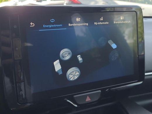 Toyota Yaris 1.5 Hybrid 115 Dynamic Comfort Pack | Parkeersensoren | Blindspot | Apple CarPlay | Rijklaarprijs... ActivLease financial lease
