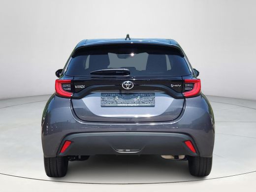Toyota Yaris 1.5 Hybrid 115 Dynamic Comfort Pack | Parkeersensoren | Blindspot | Apple CarPlay | Rijklaarprijs... ActivLease financial lease
