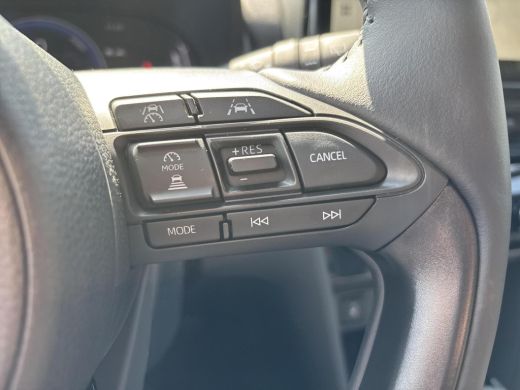 Toyota Yaris Cross 1.5 Hybrid 115 Dynamic + comfort pack! | private lease vanaf €385 p.m. ActivLease financial lease