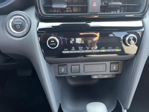 Toyota Yaris Cross 1.5 Hybrid Dynamic | Navigatie | Apple CarPlay/Android auto | Achteruitrijcamera | Stoel en stuur... ActivLease financial lease