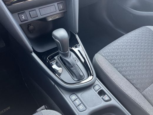 Toyota Yaris Cross 1.5 Hybrid Dynamic | Navigatie | Apple CarPlay/Android auto | Achteruitrijcamera | Stoel en stuur... ActivLease financial lease