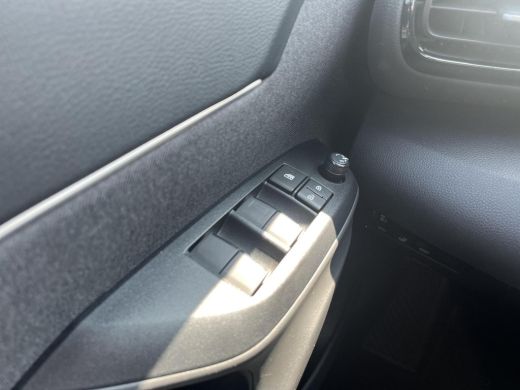 Toyota Yaris Cross 1.5 Hybrid Dynamic | Navigatie | Apple CarPlay/Android auto | Achteruitrijcamera | Stoel en stuur... ActivLease financial lease