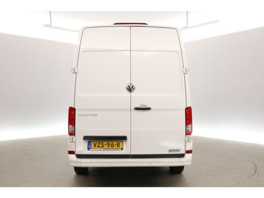 Volkswagen Crafter 30 2.0 TDI L3H3 | BPM VRIJ | 140PK Airco Carplay Cruise 17"LMV Navigatie PDC 3 Persoons Zonneklep ActivLease financial lease
