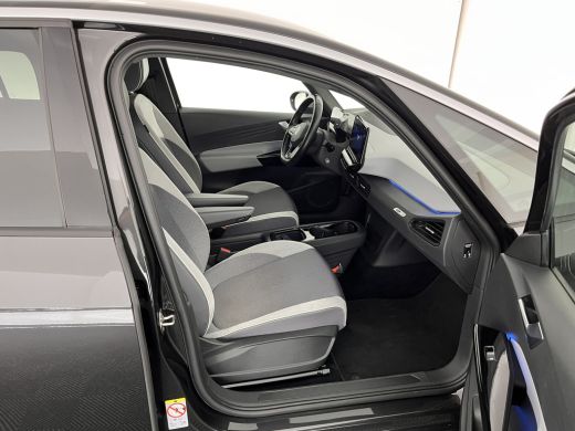 Volkswagen ID.3 First Plus 58 kWh [ 3-Fase ] (INCL.BTW) *FULL-LED | MATRIX-LED | DIGI-COCKPIT | NAVI-FULLMAP | AM... ActivLease financial lease