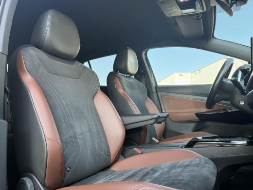 Volkswagen ID.4 Aut. Bus. Edition 77kWh | Navi | Carplay | Camera | 20 Inch | ActivLease financial lease