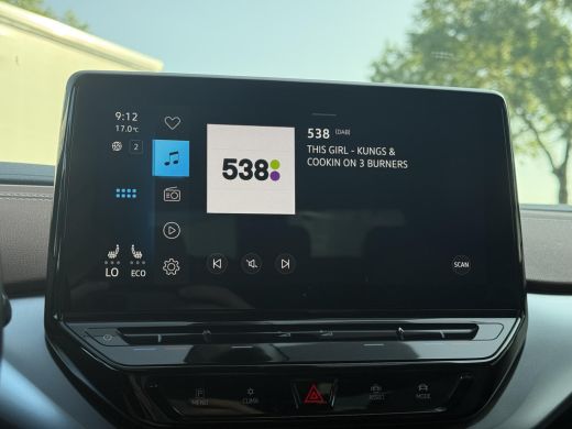 Volkswagen ID.4 Aut. Bus. Edition 77kWh | Navi | Carplay | Camera | 20 Inch | ActivLease financial lease