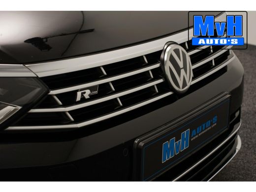 Volkswagen Passat Variant 1.4 TSI R-Line|VIRTUAL|TREKH|LED ActivLease financial lease