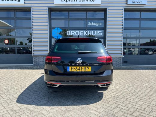 Volkswagen Passat Variant 1.5 TSI 150 pk 6-DSG Elegance Business R | Alarm klasse 1(startblokkering) | Buitenspiege... ActivLease financial lease